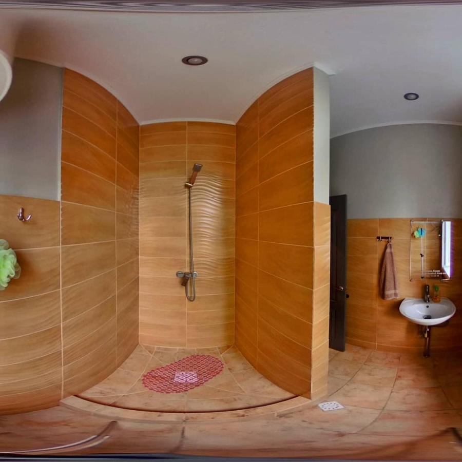 Yourhostel Университет Kijev Kültér fotó