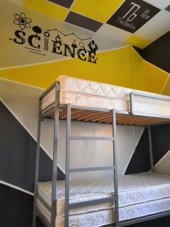 Yourhostel Университет Kijev Kültér fotó